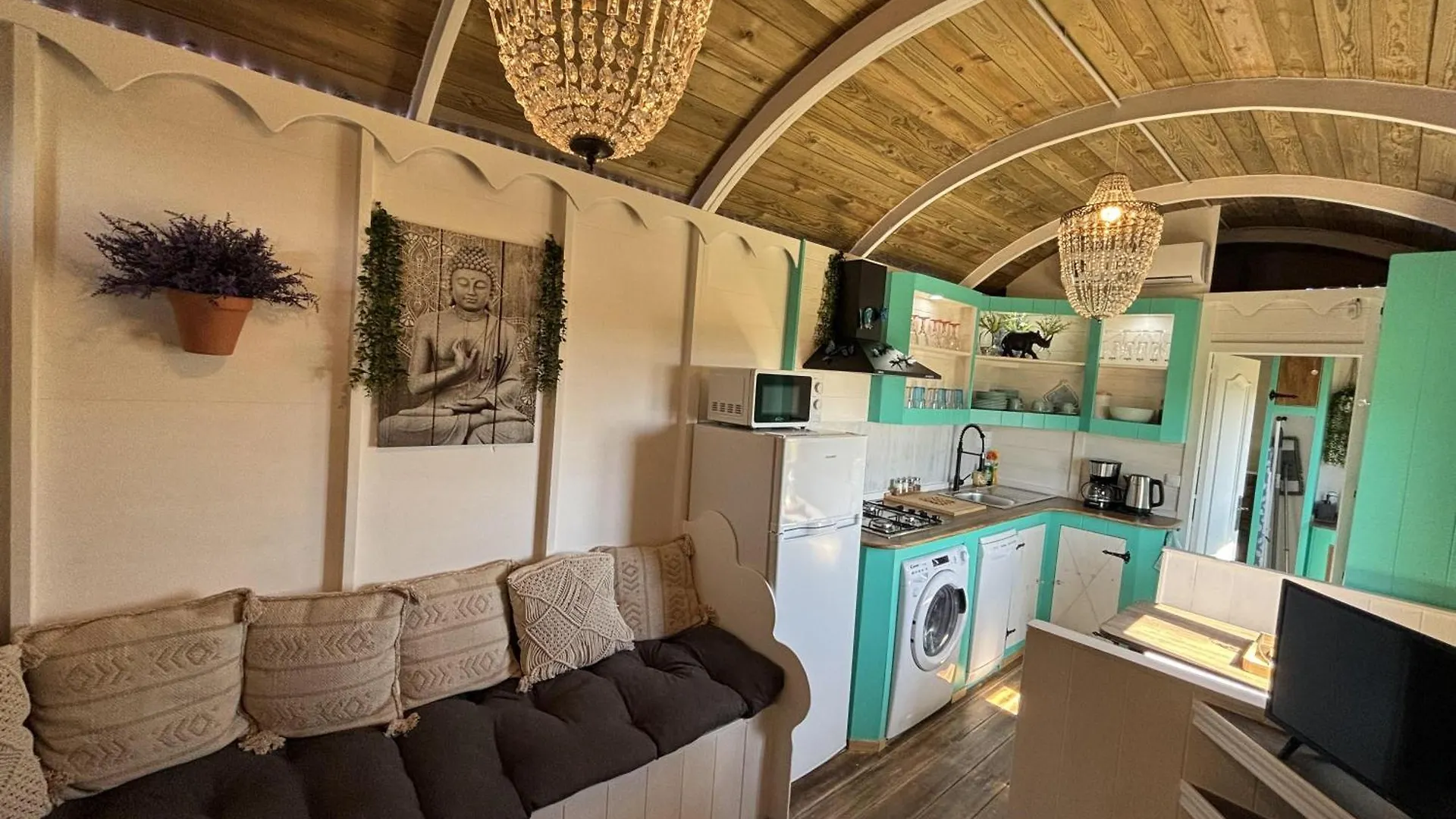Beautiful Chalet In Estepona With Stunning Views
